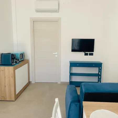 Lera's Apartments, Bilocale Luminoso E Confortevole Διαμέρισμα Quartu SantʼElena