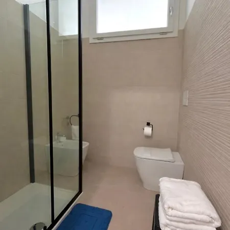 Διαμέρισμα Lera's Apartments, Bilocale Luminoso E Confortevole *