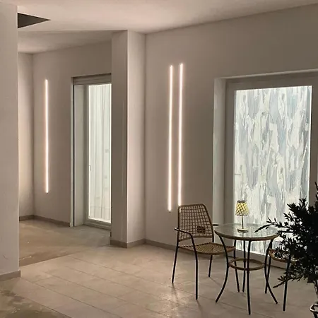 Διαμέρισμα Lera's Apartments, Bilocale Luminoso E Confortevole *